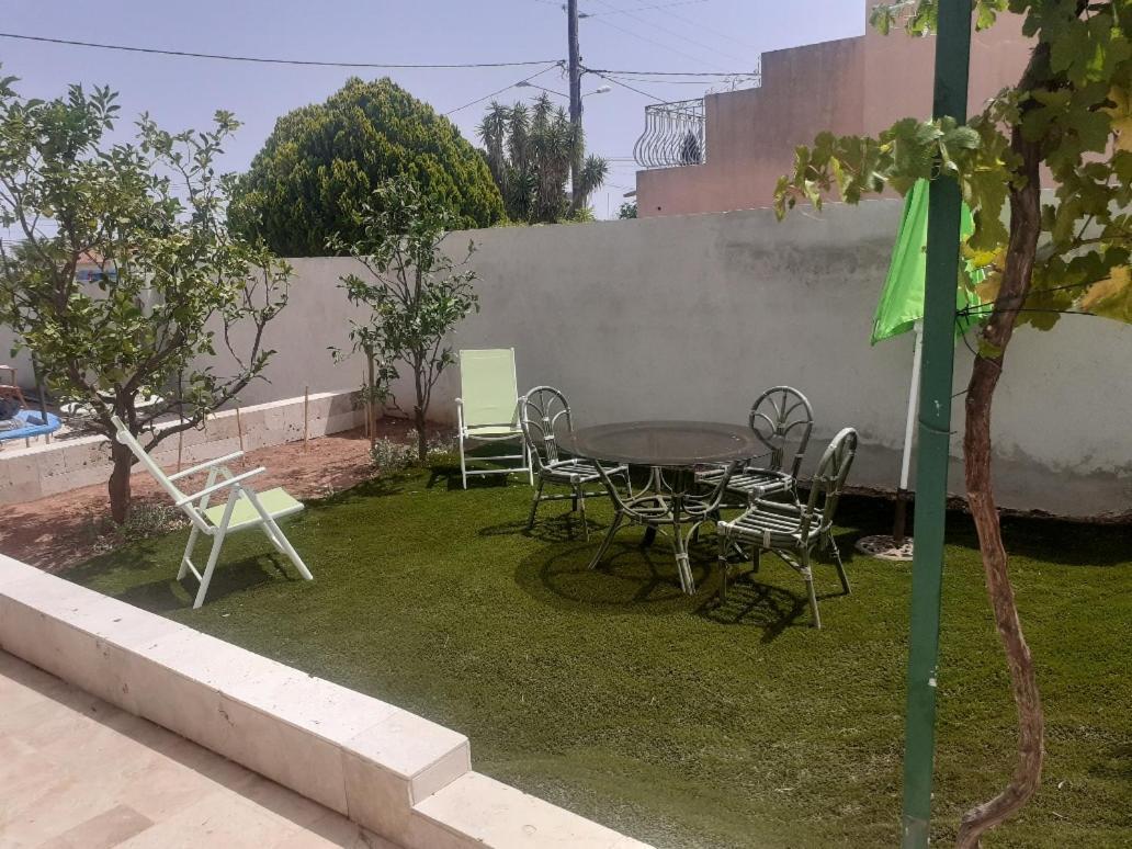 Almanarre Apartment Hyères Екстериор снимка